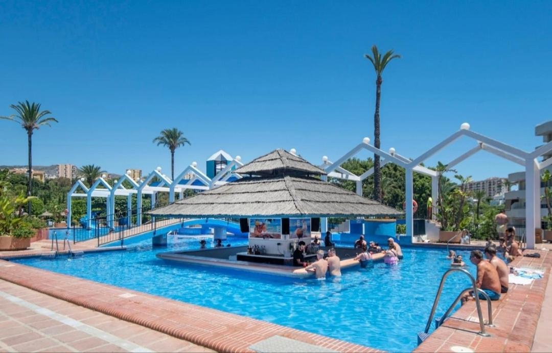 El Estudio De La Playa Benalbeach Holidays Paradise Benalmadena Exterior photo
