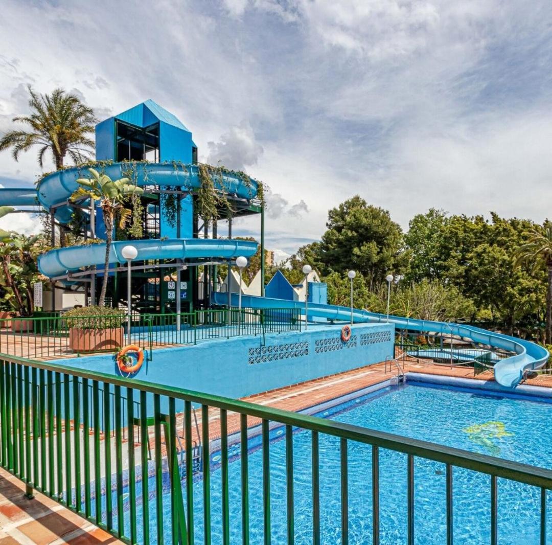 El Estudio De La Playa Benalbeach Holidays Paradise Benalmadena Exterior photo